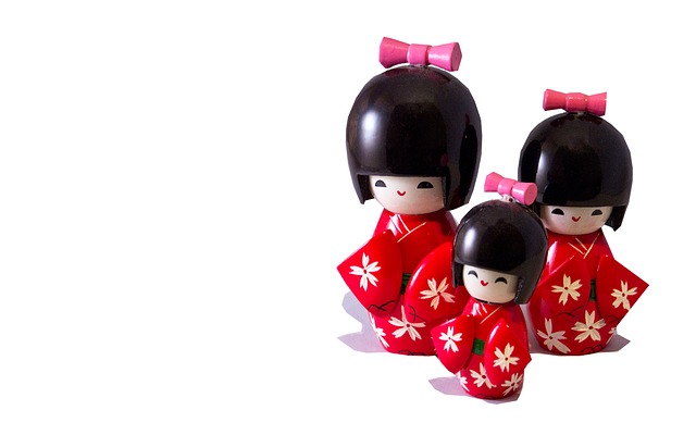 japanese-dolls-972000_640